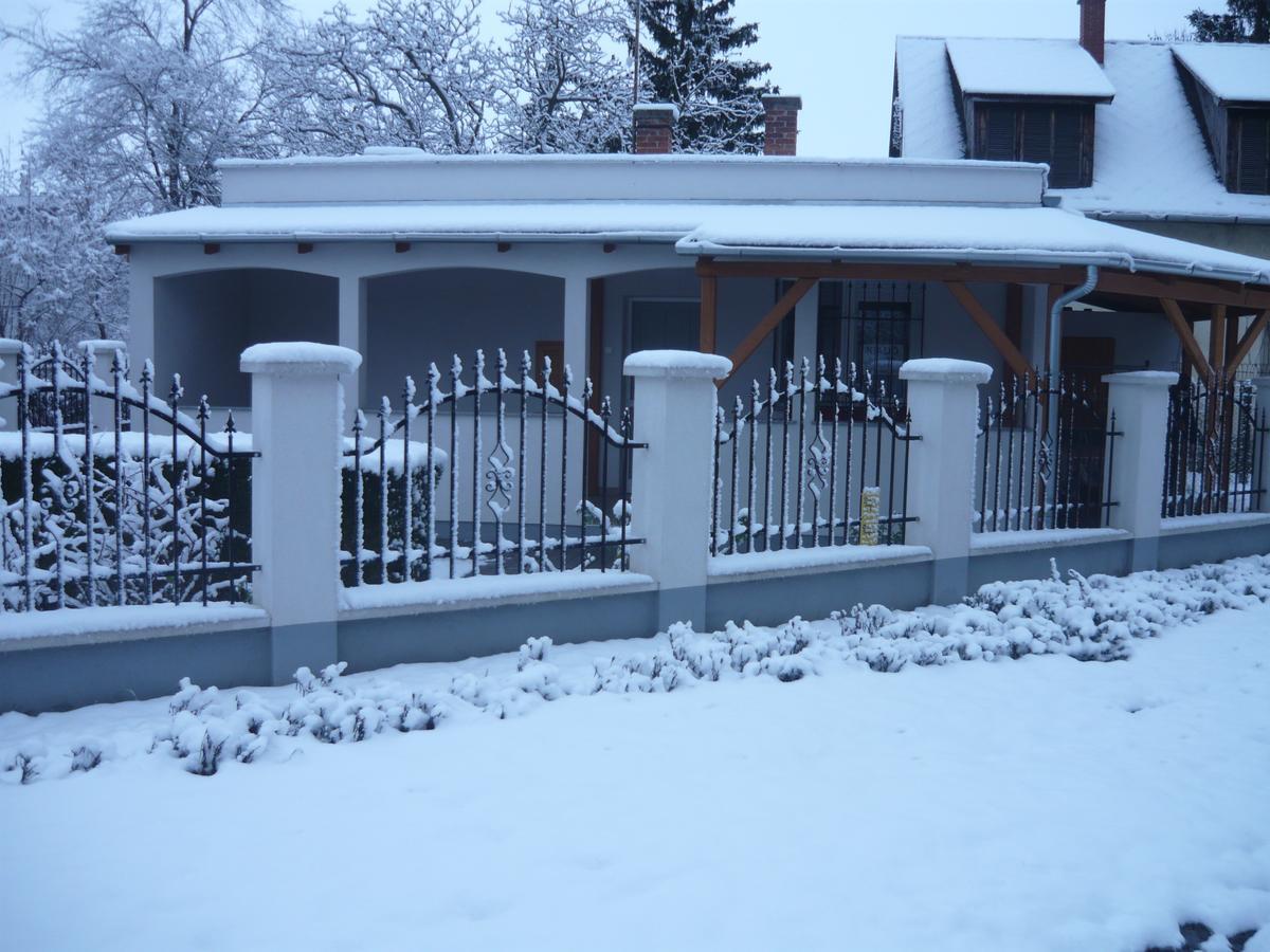 Keresztmama Háza Apartamento Hajdúszoboszló Exterior foto
